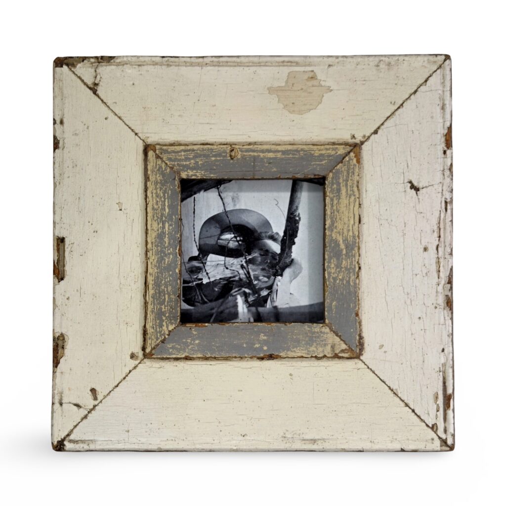 Reclaimed Wood Frame – 4x4 A6 Square – #30522