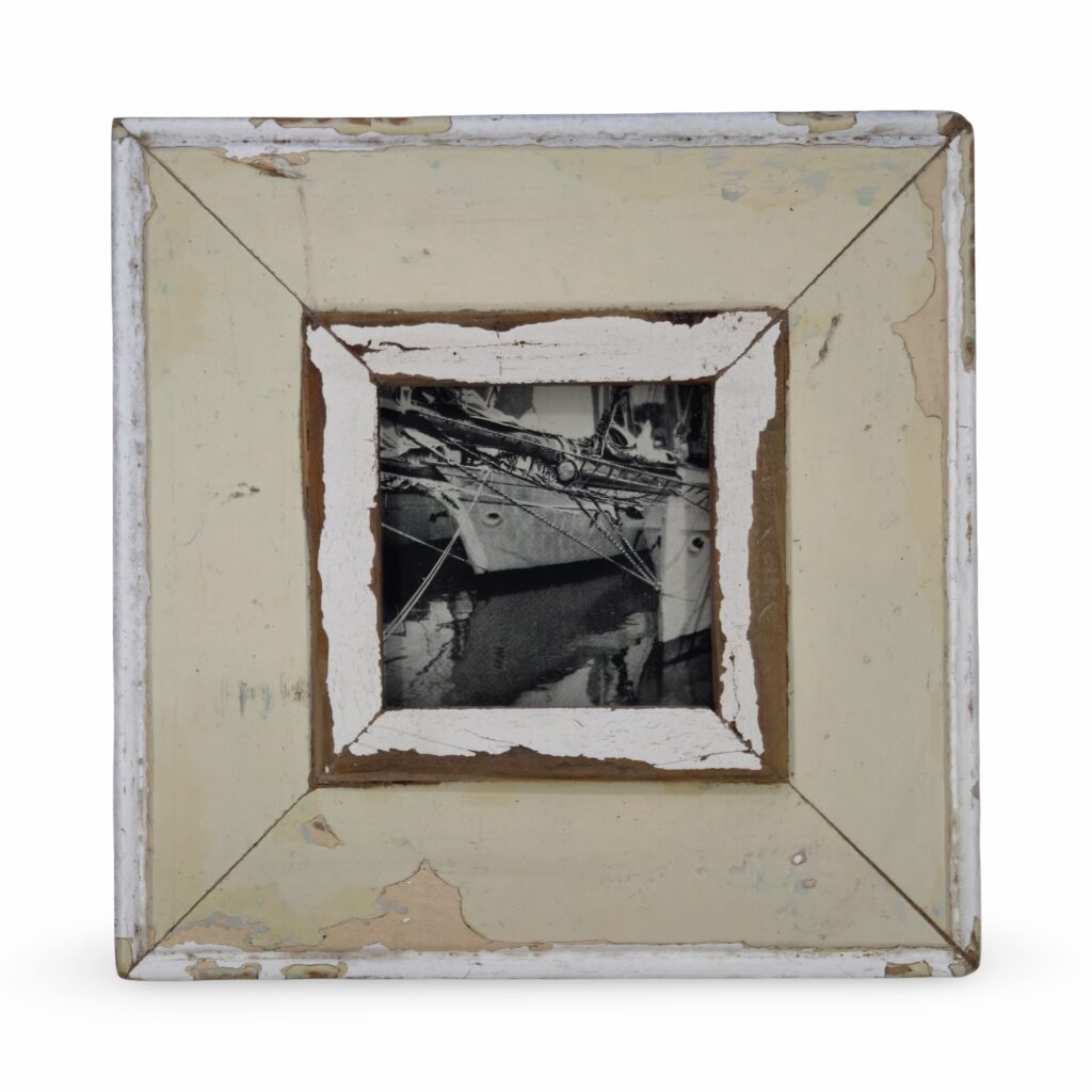 Reclaimed Wood Frame – 4x4 A6 Square – #31022
